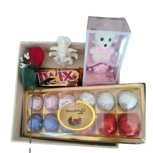 Blessed Moments Gift – Ganesh Idol with Treats