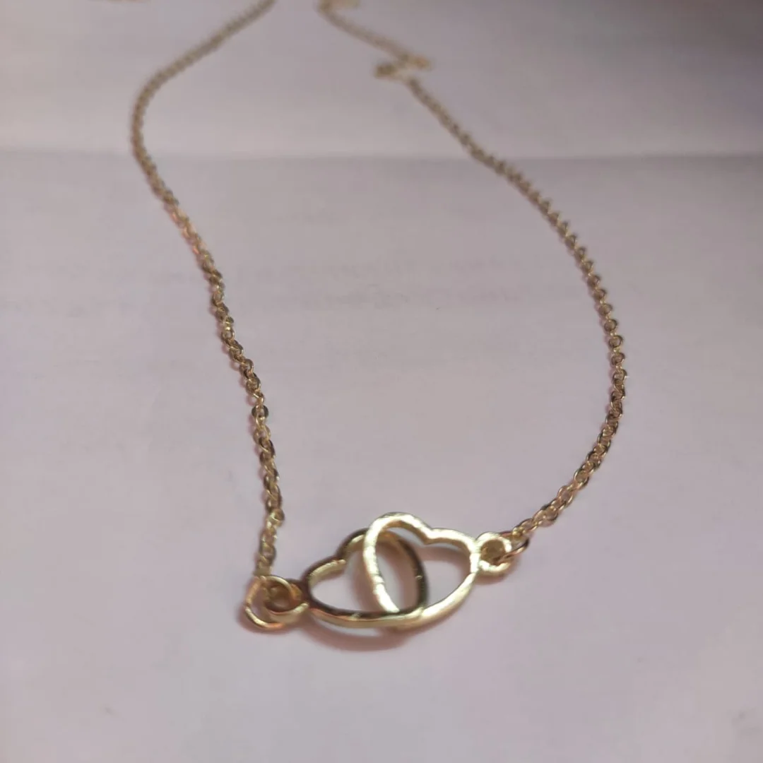 Simple Double Heart Pendant Necklace